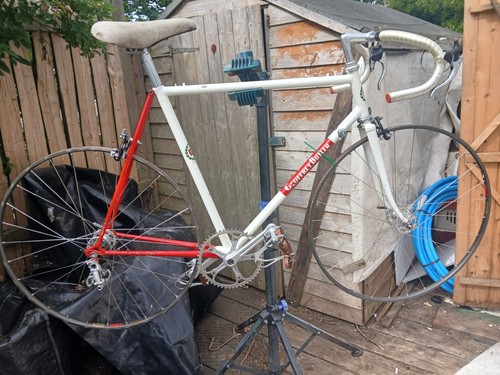 Geoffrey butler road bike - butler,